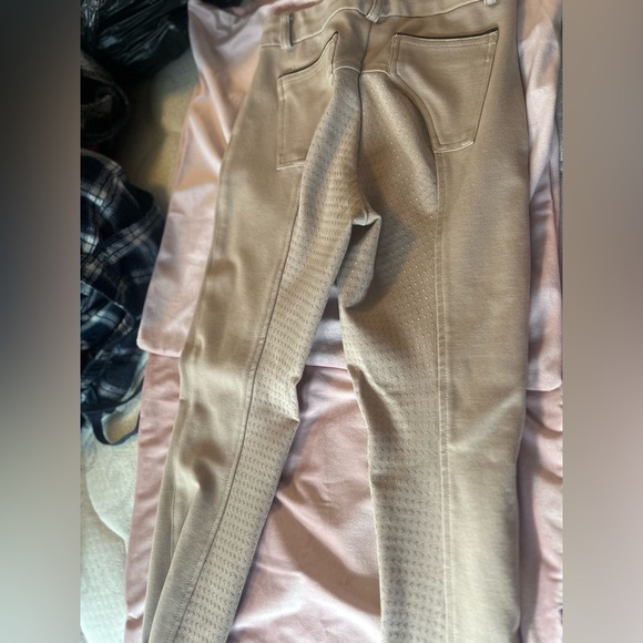 Silicone grip breeches for horse riding - Picture 4 of 4